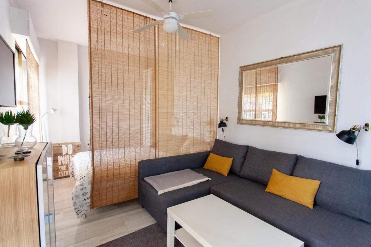 Pikis Apartment Center 1 Seville Ngoại thất bức ảnh