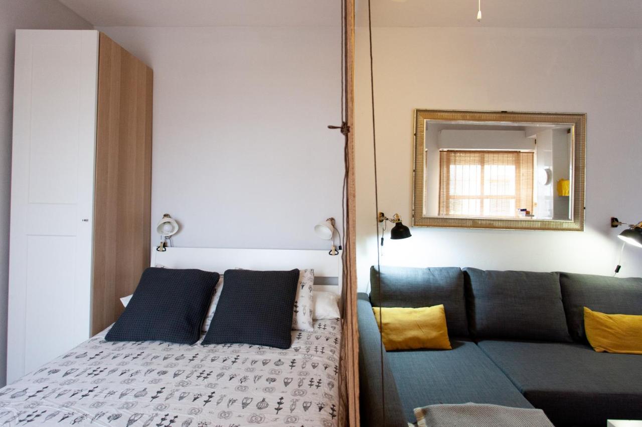 Pikis Apartment Center 1 Seville Ngoại thất bức ảnh