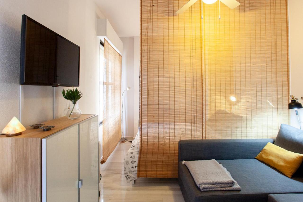 Pikis Apartment Center 1 Seville Ngoại thất bức ảnh