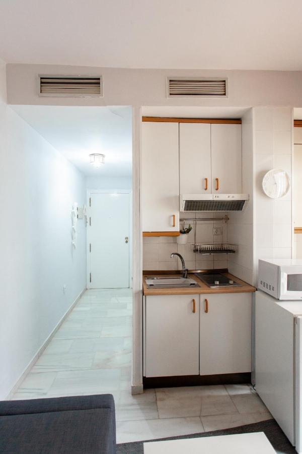 Pikis Apartment Center 1 Seville Ngoại thất bức ảnh